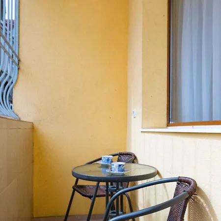 студио булаир 1 с включено паркомясто *